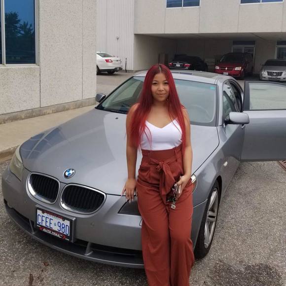 Meet your Posher, Kim - Picture 1 of 1